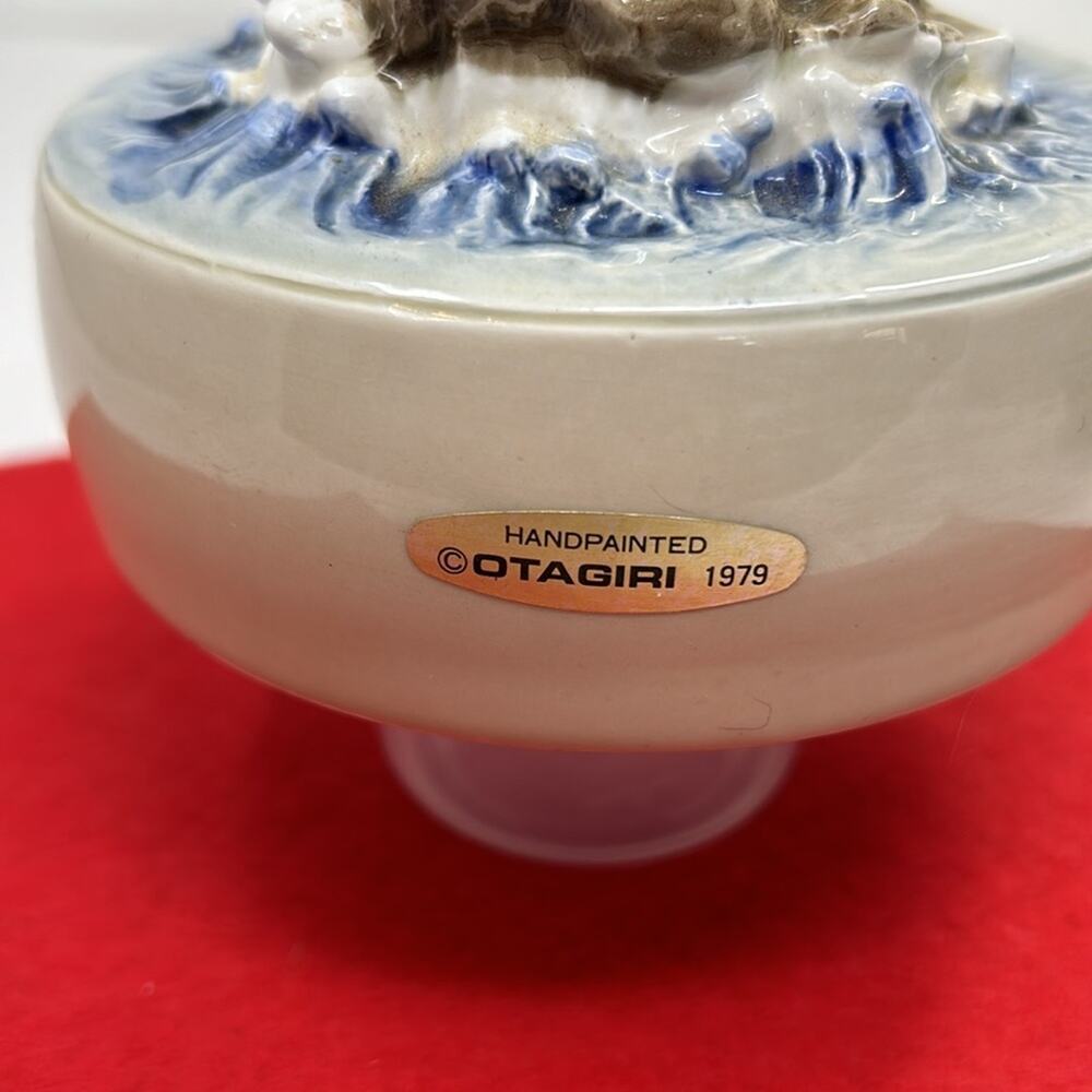 Vintage Otagiri Japan "Misty" Hand Painted Seagulls Music Box - Picture 7 of 10